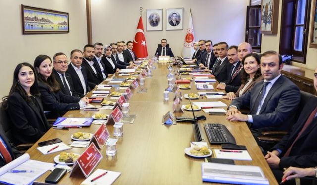 Personelin talepleri masaya yatırıldı: Adalet çalışanları için gözler bakanlıkta!