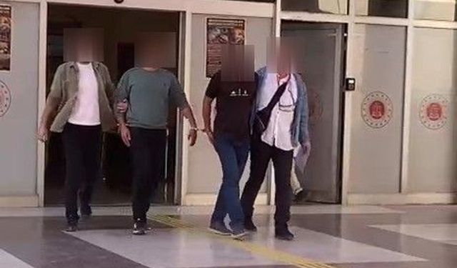 Bergama’da polis denetimine takıldılar: Araçtan uyuşturucu çıktı, 2 şüpheli tutuklandı!