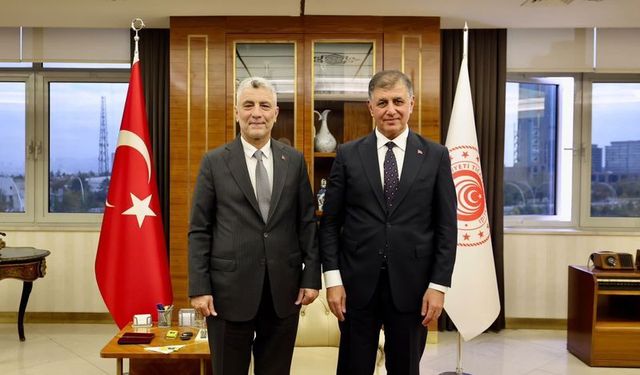 Bolat’tan Tugay’la iş birliği mesajı: İzmir’in ticari potansiyeli görüşüldü