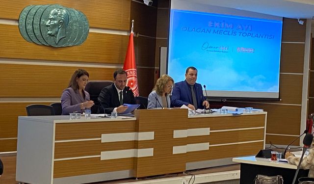 Bornova Meclisi'nde İZSU'ya eleştiri! AK Partili Üye'ye Eşki'den renkli yanıt: "Ağzın bal yesin"