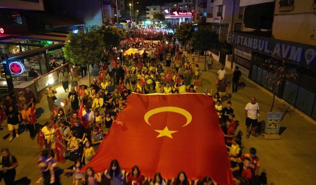 Dikili’de Cumhuriyet şöleni: Ayna ve Gökçe sahne alacak!