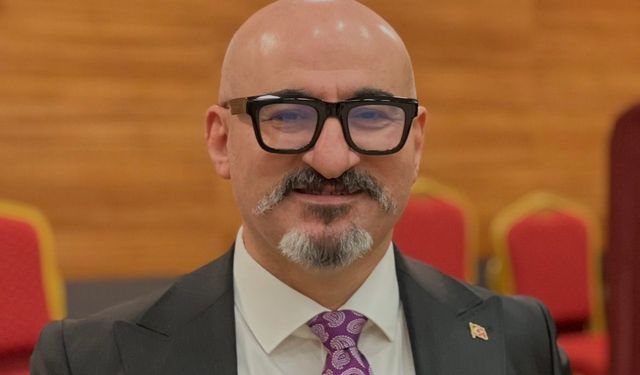 Manisa Barosu’nun yeni başkanı Ümit Rona oldu