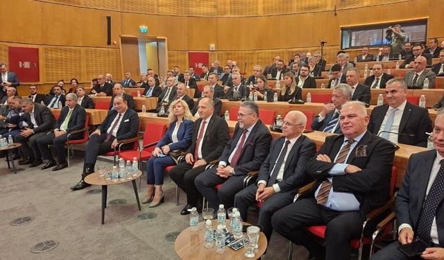 EBSO'da değişim rüzgarı sürüyor... Meclisin yeni başkanı Fatih Aracı oldu!
