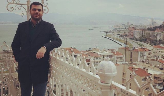 İnan’dan dikkat çeken ‘Demokrat İzmir’ paylaşımı