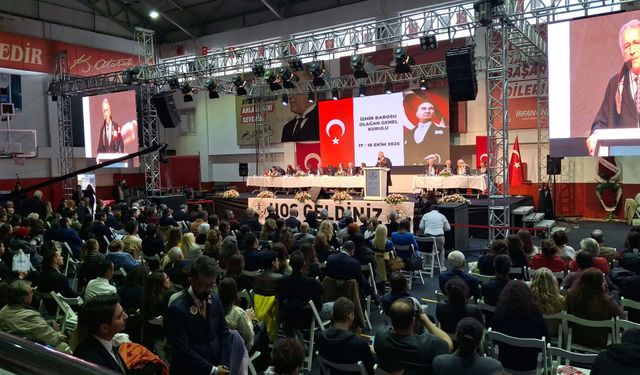 İzmir Barosu Genel Kurulu’na usulsüzlük soruşturması damga vurdu: Biri belgeleri yırttı, biri "Şov yapılıyor" dedi