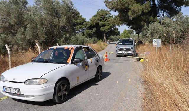Kemalpaşa'da otomobile silahlı saldırı! Telefon görüşmesi cinayeti aydınlattı