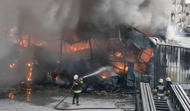 Kırklareli’nde ilaç fabrikasında yangın! Ekipler seferber oldu