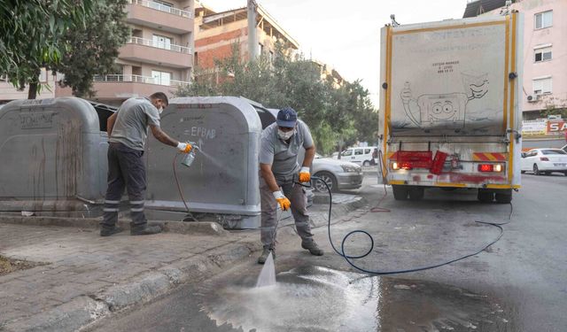 Konteynerler yıkanıyor, sorunlar yerinde çözülüyor: Rafetpaşa’da şafak mesaisi