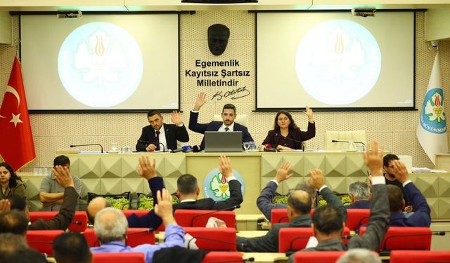 Manisa Büyükşehir Meclisi’nde gündem üreticinin sorunları ve okul saldırıları