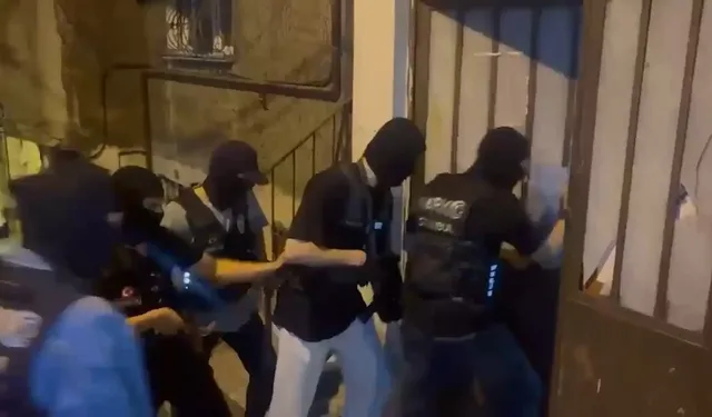 10 ton 100 kilogram uyuşturucu madde ele geçirildi: İki bin polisle eş zamanlı baskın!