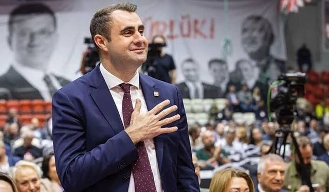 YENİ Parti İzmir’de 28 ilçe başkanından Çağatay Güç’e destek