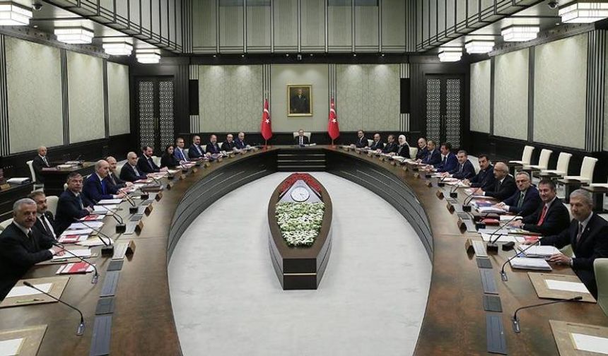 Hulusi Akar Kayseri'den, Fahrettin Koca Hatay'dan aday olmaya hazırlanıyor