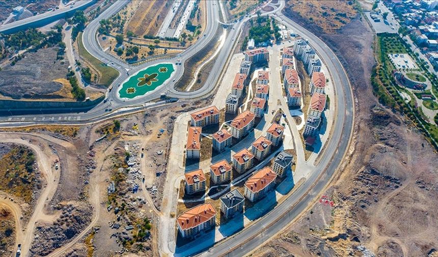 Bakan Özhaseki'den kritik açıklama: 'Tapusu olanı kimse çıkartamaz!'
