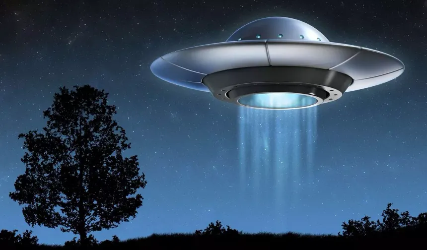 Usta yönetmenden UFO filmi: Steven Spielberg'in yeni projesi!