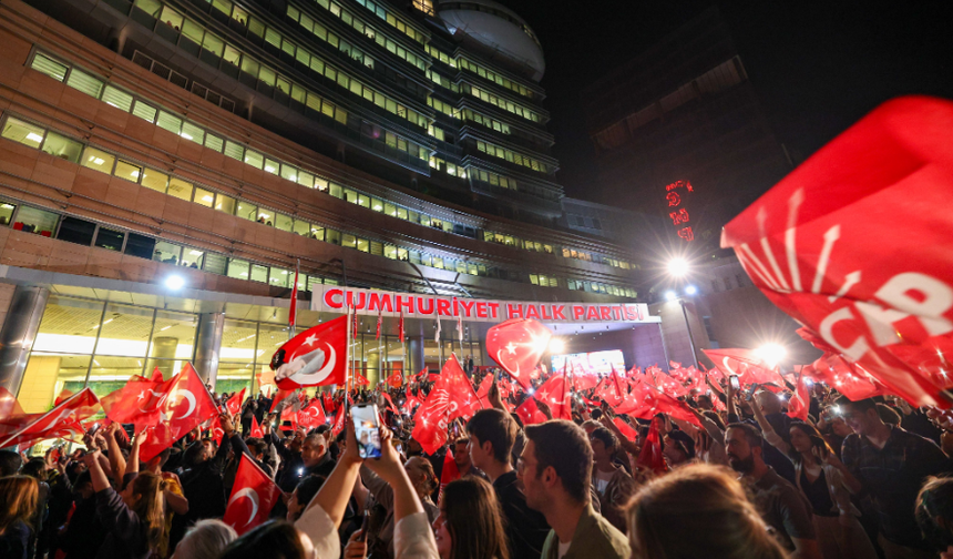 CHP'de yeni dönem: Başka parti lehine çalışanlara ihraç, terk edip gidenlere kapılar kapalı!