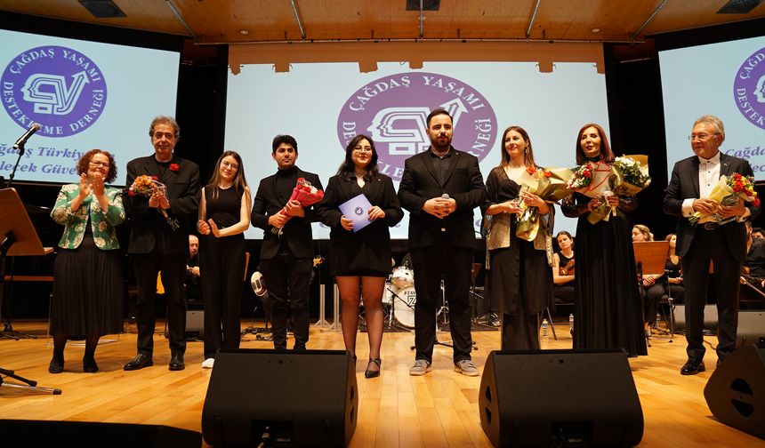 15. Türkan Saylan Anma Gecesi ile 14. Türkan Saylan Bilim ve Sanat Ödülleri töreni gerçekleştirildi