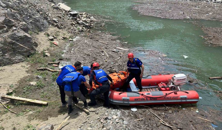 Artvin'de 22 gün önce kaybolmuştu: Cansız bedenine ulaşıldı!