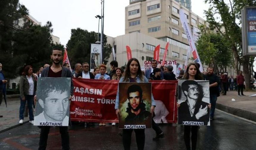 CHP Gençlik Kolları'ndan anlamlı yürüyüş: "Atatürk'ten, Deniz'lere bağımsızlığa yürüyoruz!"