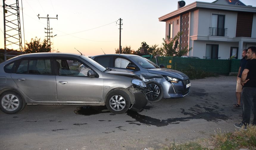 Sinop Bostancılı yolu'nda Kaza: 1 yaralı