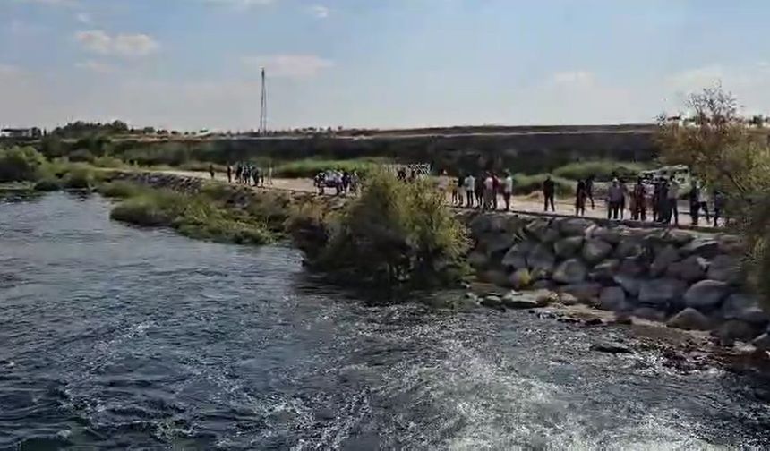 Serinlemek için Fırat Nehri'ne giren çocuk öldü!