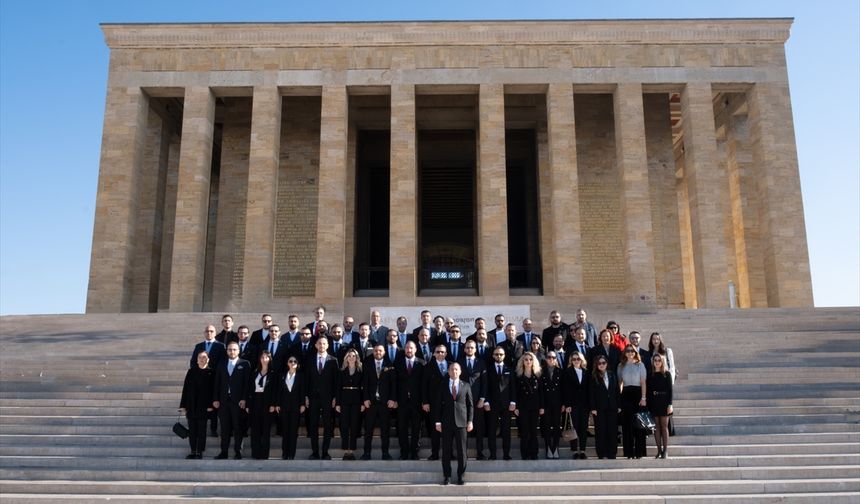 TÜGİAD’dan Cumhuriyet Bayramı'na özel Anıtkabir ziyareti