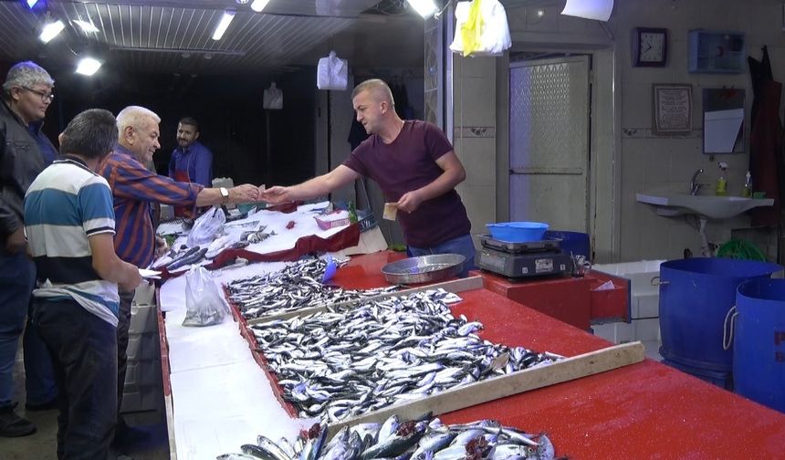 Kütahya’da balık tezgahları şenlendi