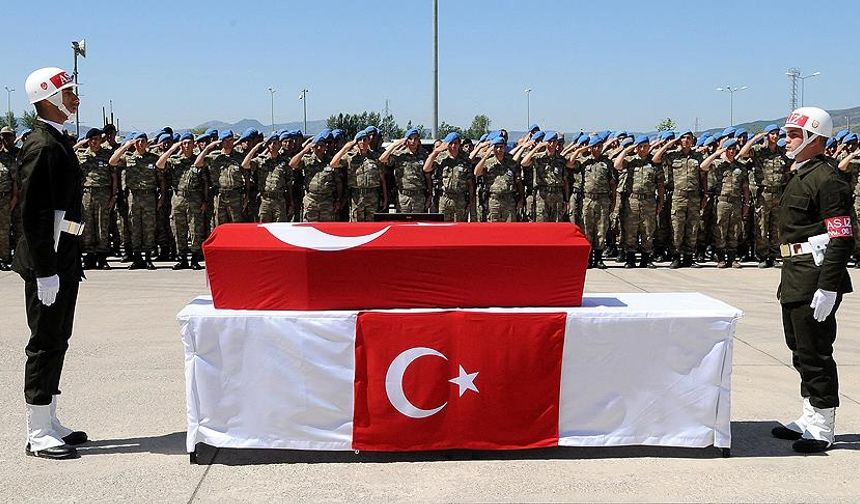 Ağrı'da araç kazasında Piyade Uzman Çavuş Burak Geniş şehit düştü