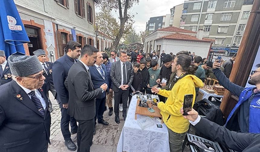 Karşıyaka'da öğrenciler meslekleri yakından tanıdı!