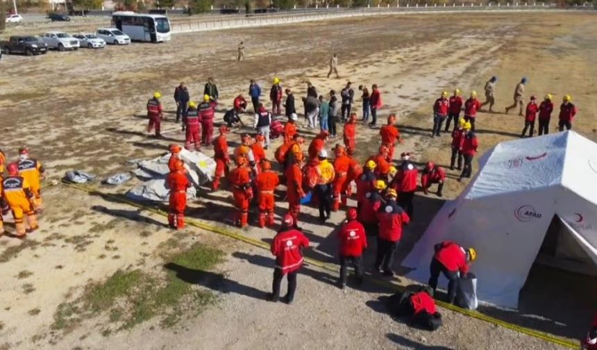 Kütahya’da 2024 yılı deprem tatbikatı başarıyla gerçekleştirildi!