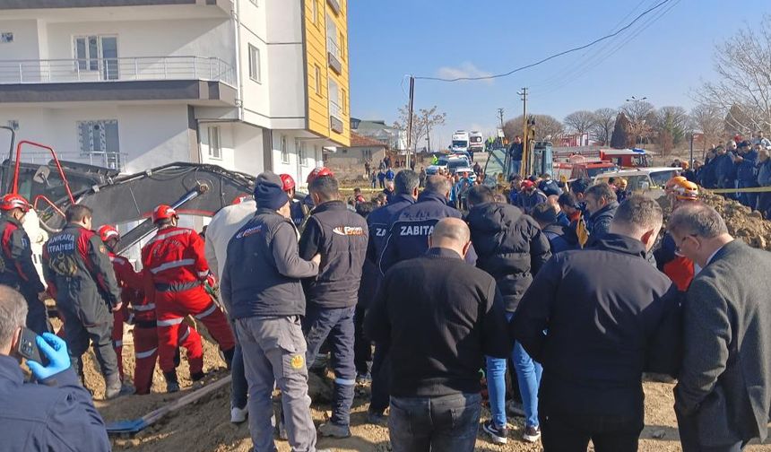 Ankara'da inşatta göçük: 1 işçi hayatını kaybetti, kayıp işçi aranıyor!