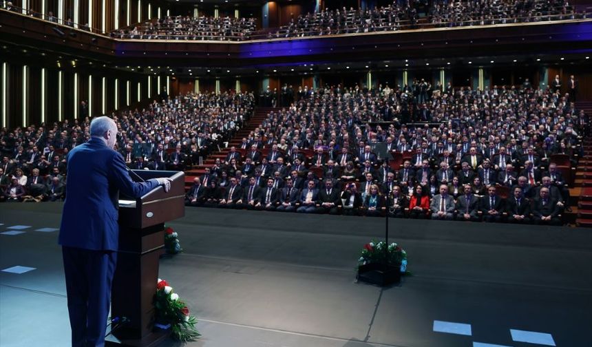 “Yargı mensuplarını kimse tehdit edemez, parmak sallayamaz”