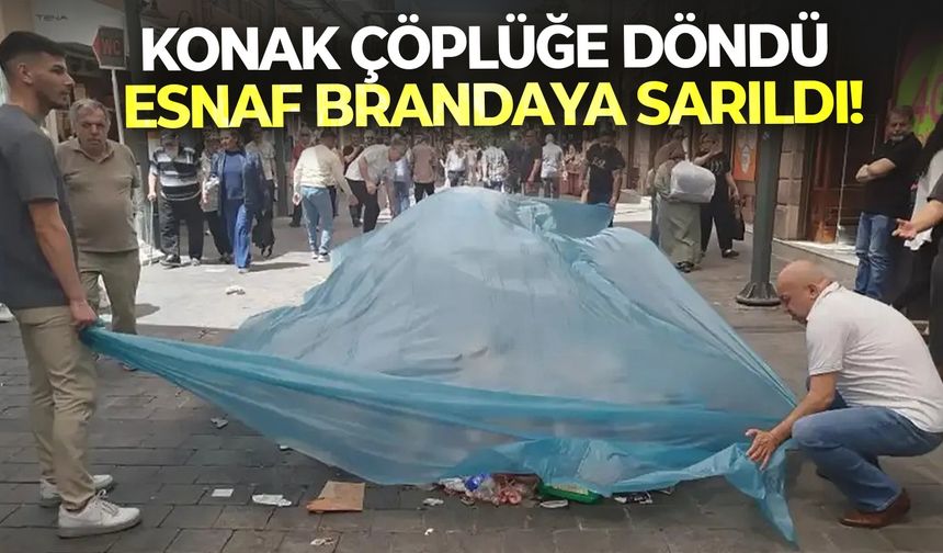 Konak çöplüğe döndü: Esnaf brandaya sarıldı!