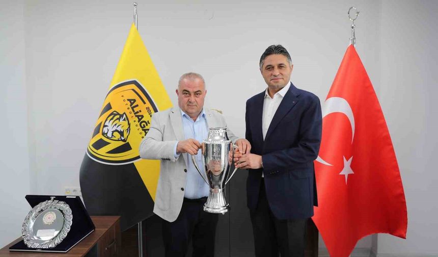Aliağa FK şampiyonluk kupasına kavuştu!