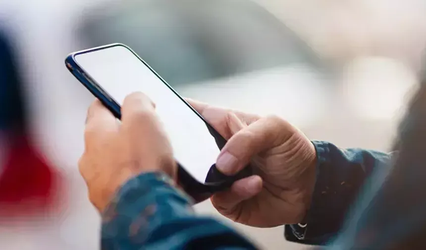 Ticaret Bakanlığı'ndan güvenlik uyarısı: 4 telefon 1 hoparlör için toplatma kararı!