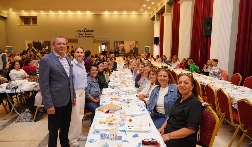 Mesut Ergin’den Ayvalık’ta kadın gücünü artıran "Mahalleevleri Projesi"