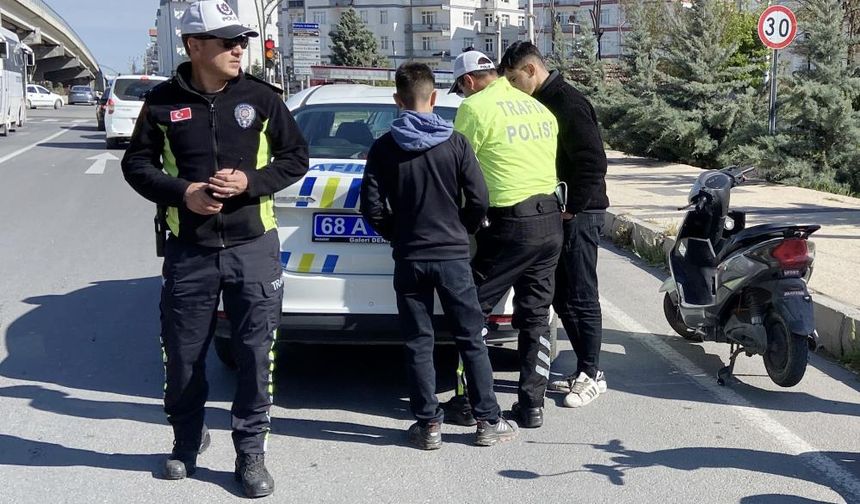 Plakasız motosiklete 54 bin lira ceza!