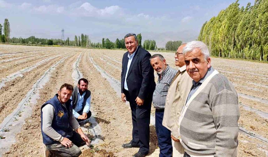 CHP'li Ömer Fethi Güner: AK Parti döneminde çiftçinin borçları tam 187 kat yükseldi