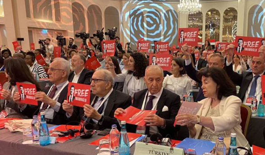DEM Parti Free İmamoğlu dövizini neden kaldırmadı?