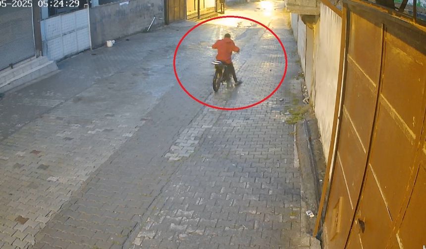 Hatay'da film gibi hırsızlık: Çaldığı motosiklet bozulunca başka motosiklet çaldı!