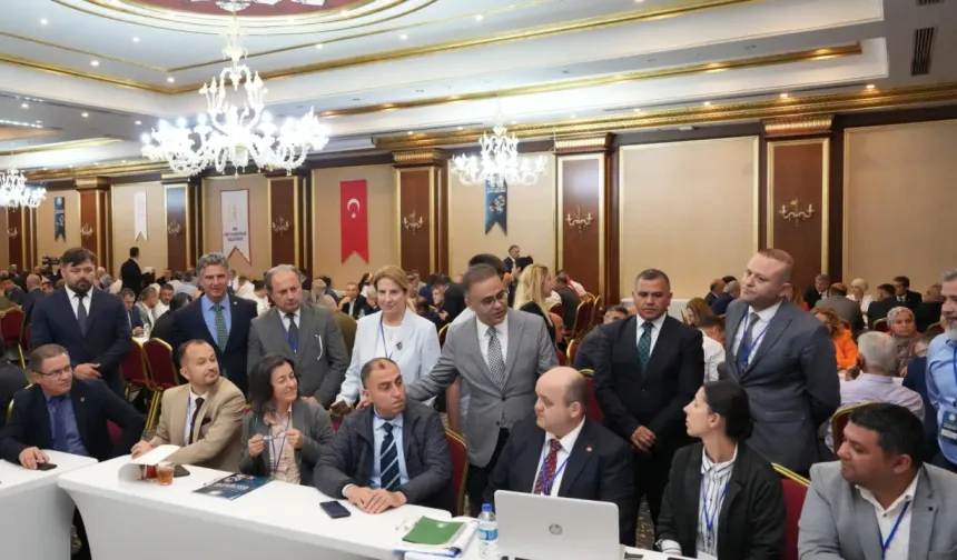 İzmir'de mesleki eğitim çalıştayı: Gençlerin geleceği için adımlar atıldı
