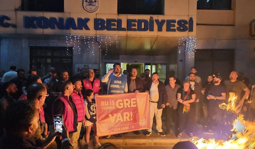 Konak Belediyesi'nde grev pankartları asıldı: İşçiler, 'iş' bıraktı!