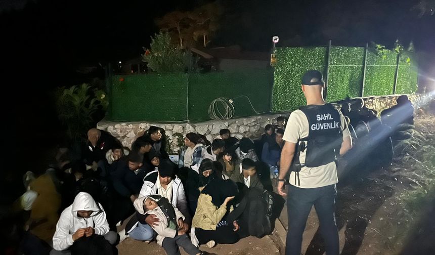 Muğla Fethiye'de yarısı çocuk 36 düzensiz göçmen yakalandı!