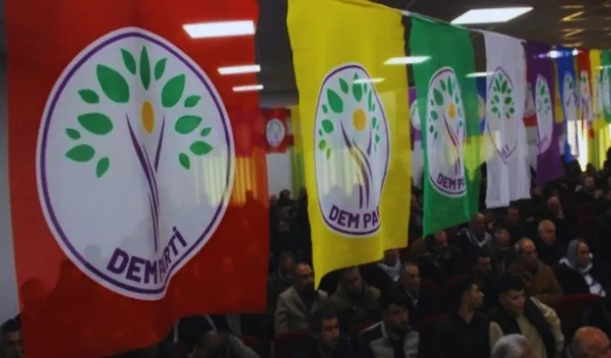 SON DAKİKA PKK kendini feshetti: İşte, DEM Parti'den konuyla ilgili ilk açıklama!
