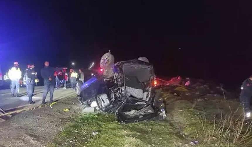 Rize'de feci kaza: 3 ölü, 2 yaralı!