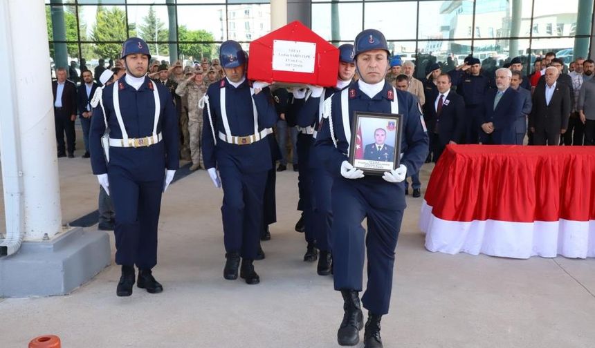 Jandarma Uzman Çavuş Tayfun Şahintepe 12 gün süren yaşam savaşını kaybetti!