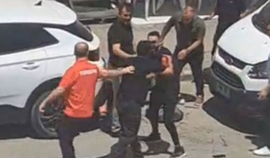 Eskişehir'de akrabalar arası bıçaklı kavgada kan aktı!