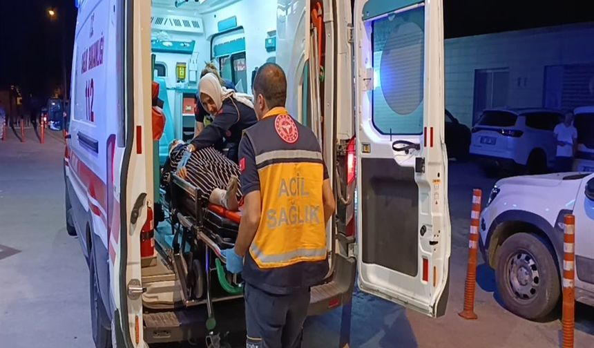 Yaya üst geçidinin altında ağır kaza: 64 yaşındaki kadın hayati tehlikede