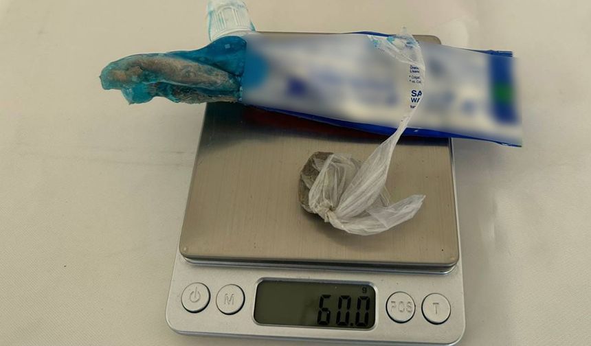 Elazığ’da diş macunu tüpünde uyuşturucu madde ele geçirildi!