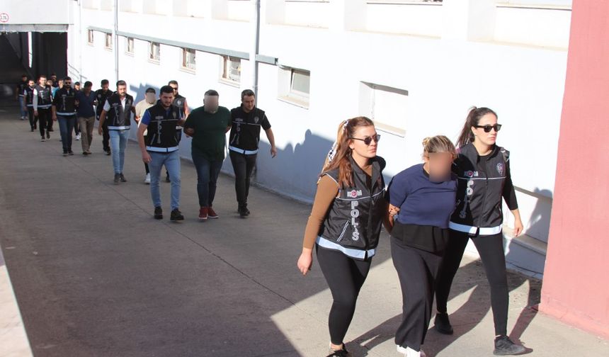 Adana’da 80 milyonluk sahte tapu vurgunu: 13 şüpheli yakalandı