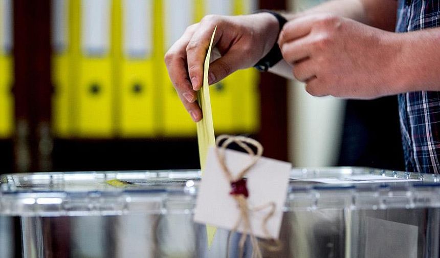 Sandıkta dikkat çeken tablo! CHP ve AK Parti ilk sırayı kaybetti